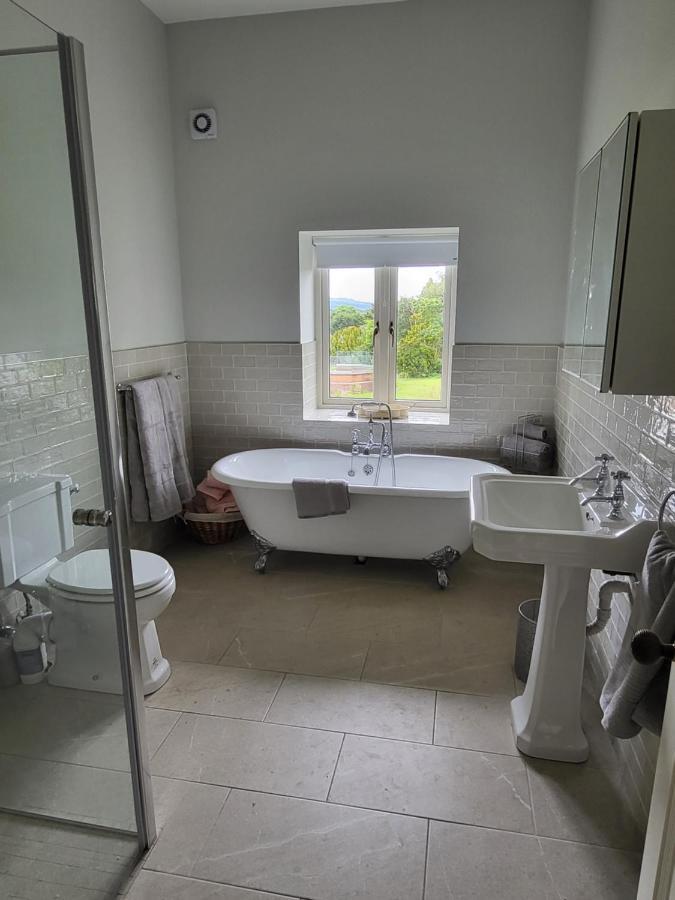 The Coach House Villa Dublin Ngoại thất bức ảnh